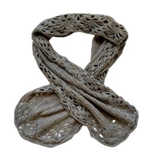 Chico’s Gray Knit Eternity Scarf
